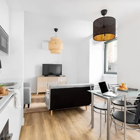 Altido Modern Self-check In Studio In Estrela Apartment *